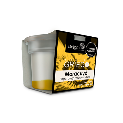 Yogurt griego con dulce